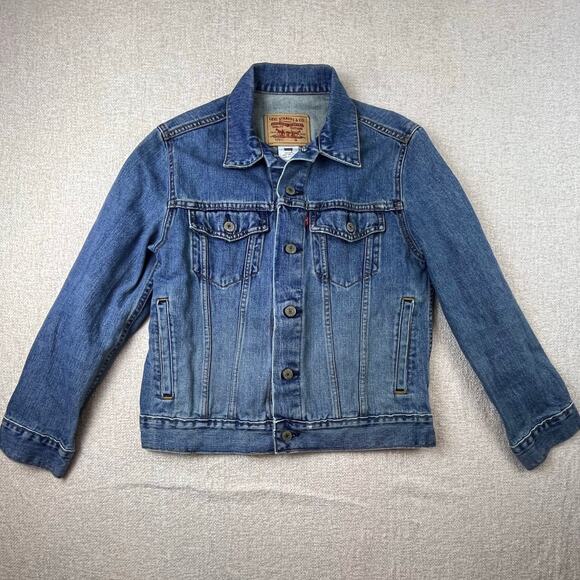 Levi’s Women’s Medium Blue Denim Jean Jacket Classic Style Casual Layering Retro - Picture 1 of 7